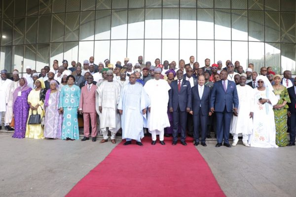 Os Presidentes Embaló e Buhari na abertura da Segunda Sessão Ordinária de 2022 do Parlamento da CEDEAO